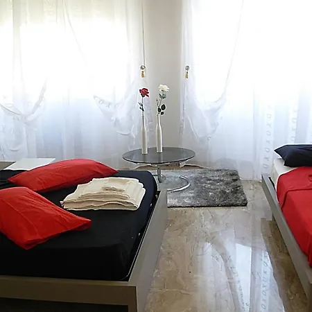 Villa Harriet Sovere Zimmer foto